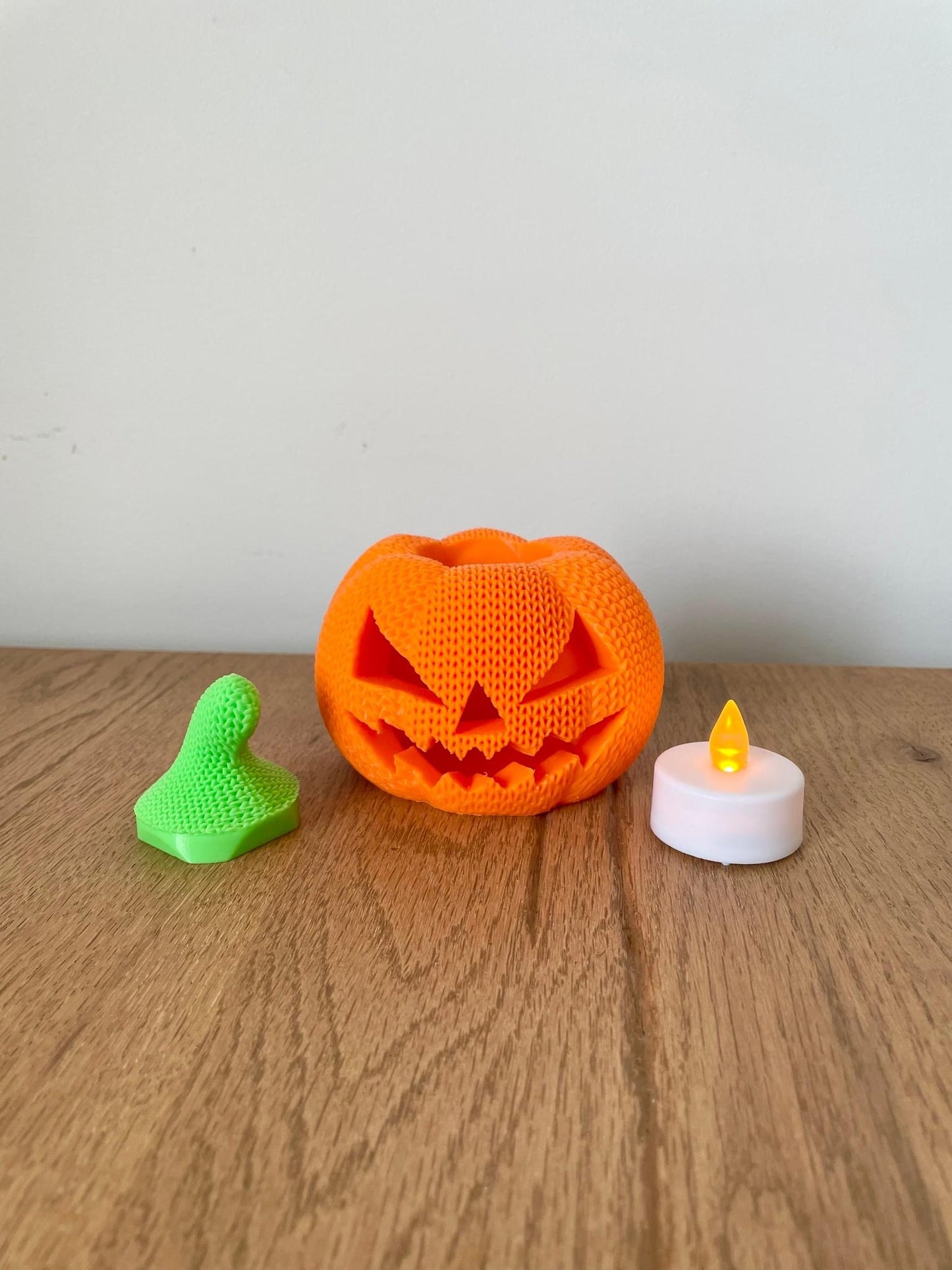 Pumpkin/Jack-o-Lantern Figurine/Lantern